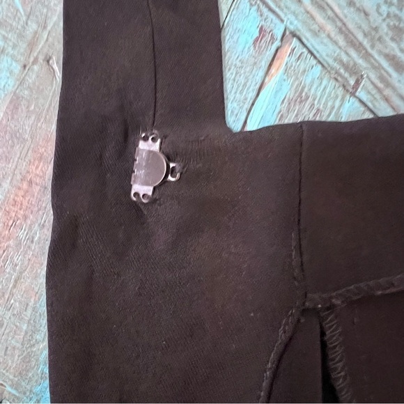 VINTAGE Donna Karen New York Union Label Black Mini Wrap Skirt Size 8 - Picture 11 of 11